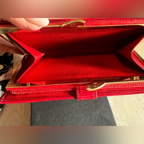 Louis Vuitton Castilian Red Epi Leather Long Viennois Continental Wallet - Picture 5 of 9
